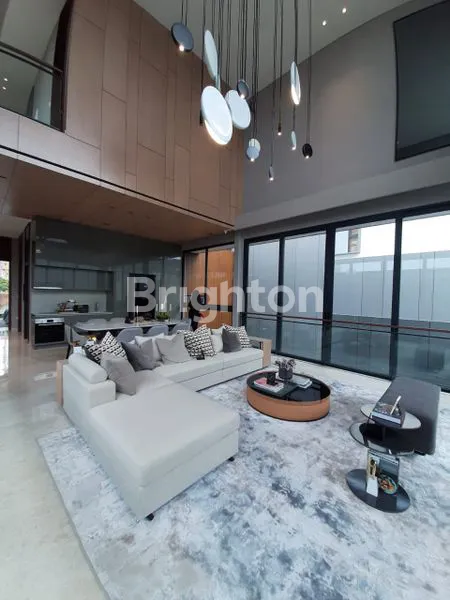 image RUMAH SULTAN DIKAWASAN SUPER ELITE DI LYNDON NAVAPARK BSD CITY TANGERANG (6)