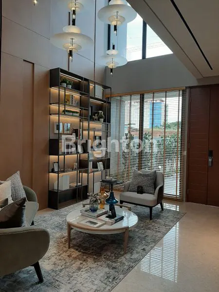 image RUMAH SULTAN DIKAWASAN SUPER ELITE DI LYNDON NAVAPARK BSD CITY TANGERANG (8)