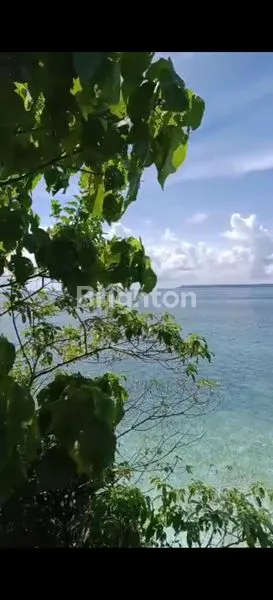 image MARATUA KALIMANTAN TIMUR 1 KILOMETER KE ARASATU VILLA (4)