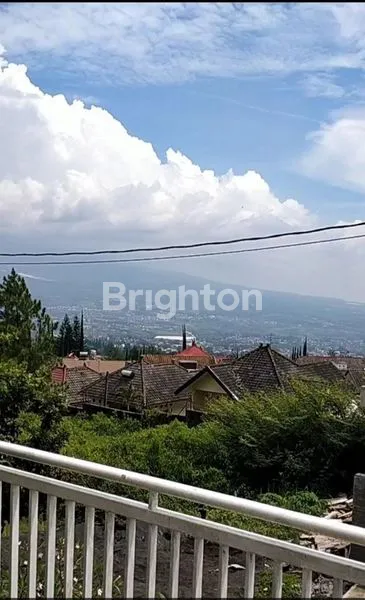 image PANDERMAN HILL DEKAT GOLDEN TULIP DAN JATIM PARK (3)