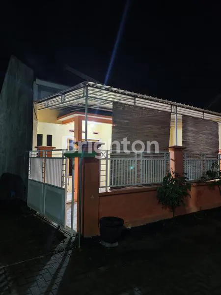 image PERUMAHAN DI DAERAH NGASEM KEDIRI (1)