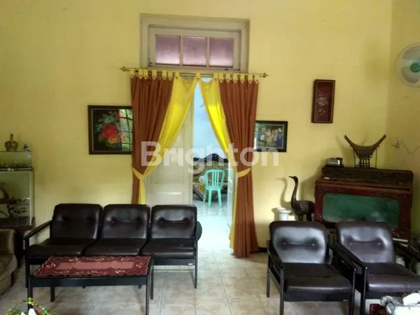 image BANGUNAN KUNO,ANTIK (3)