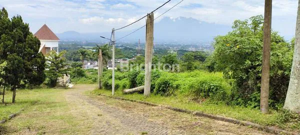 image TANAH DI PUNCAK BURING INDAH MALANG (2)