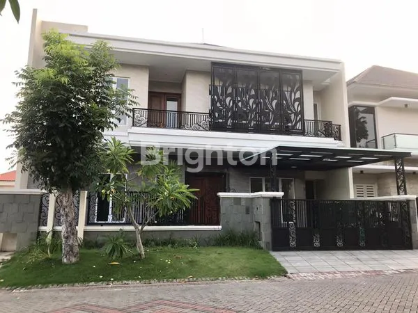 image RUMAH MEWAH SIAP HUNI CLUSTER FAVORIT DAN ELIT 2 LT DI GRAHA FAMILI SURABAYA (1)