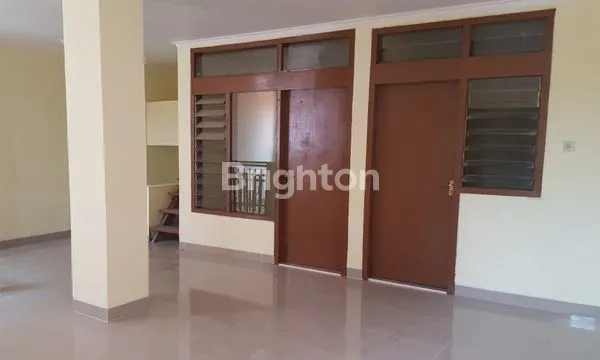 image RUMAH TINGGAL TENGAH KOTA (3)