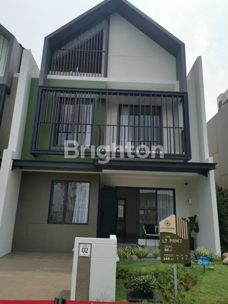 image RUMAH LEONORA SUMMARECON GADING SERPONG DENGAN REAL ATTIC (1)