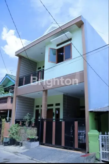 image RUMAH 2 LANTAI SIAP HUNI, RAWALUMBU, NAROGONG (3)