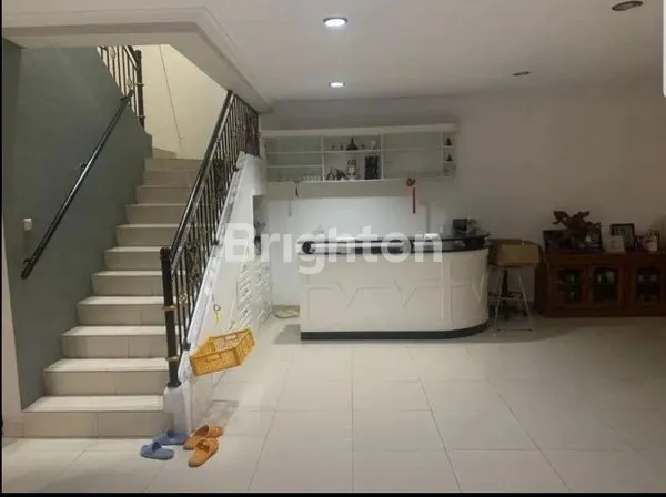 image RUMAH SIAP HUNI DI GADING KIRANA (6)