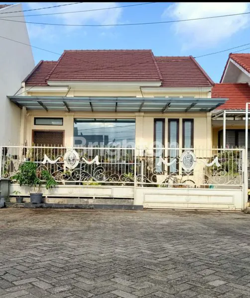 image RUMAH 2 LANTAI KOTA KEDIRI (1)