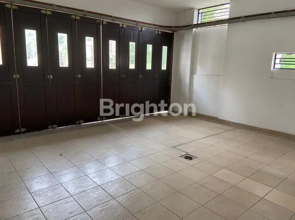 image RUMAH TERAWAT DAN SIAP HUNI TELAGA GOLF BSD (9)