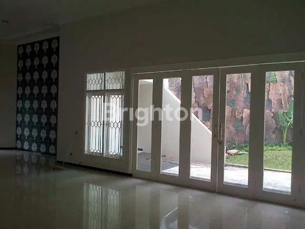 image RUMAH DI KAWASAN CANDISARI (2)