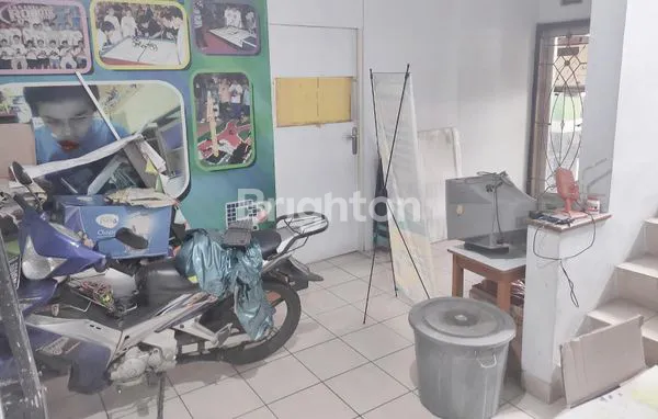 image RUMAH 2 LANTAI SIAP PAKAI DI PURI BETA CILEDUG TANGERANG (6)