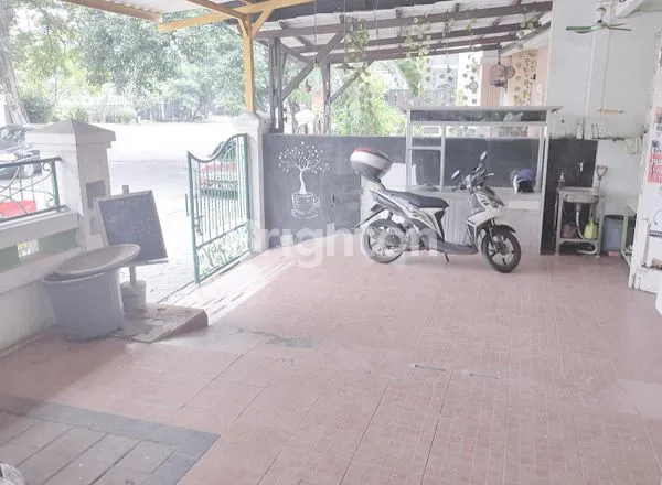 image RUMAH 2 LANTAI SIAP PAKAI DI PURI BETA CILEDUG TANGERANG (7)