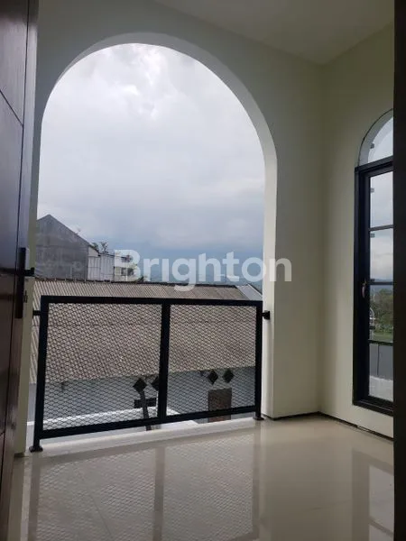 image RUMAH VILLA TEMAS BATU (4)