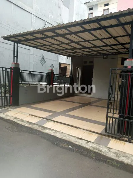 image RUMAH MURAH  LUAS 2 LANTAI DI PURI BINTARA REGENCY BEKASI (1)