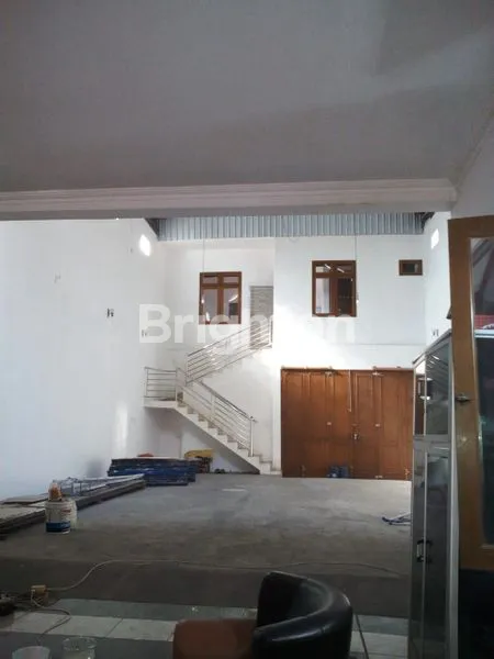 RUMAH/TEMPAT USAHA LOKASI STRATEGIS NOL JALAN RAYA LIDAH KULON SURABAYA BARAT