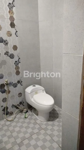 image RUMAH MINIMALIS 2 LANTAI (3)