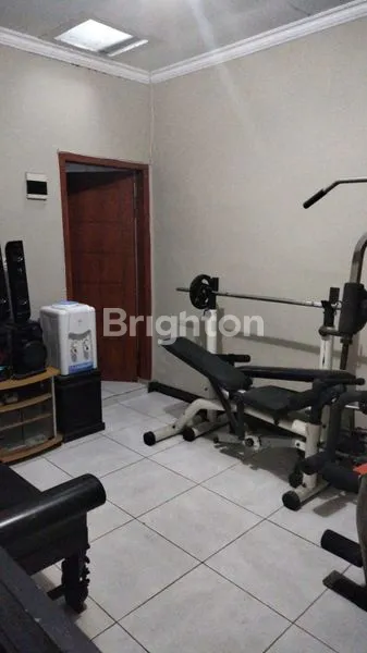 image RUMAH MINIMALIS 2 LANTAI (6)