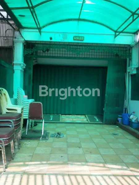 image RUMAH TAMAN RATU INDAH BANGUNAN MIRIP RUKO 3 LANTAI BEKAS KOST (4)