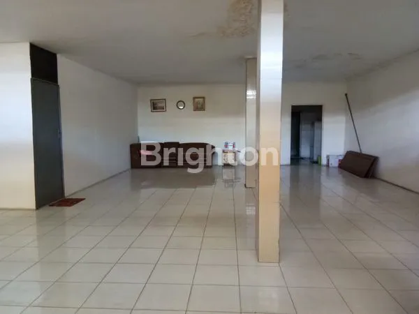 image TEMPAT USAHA DI SIDOYOSO, LOKASI STRATEGIS NOL JALAN RAYA (2)