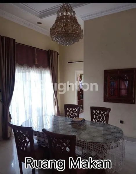 image RUMAH MEWAH (8)