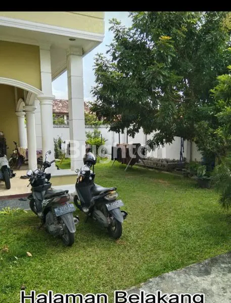 image RUMAH MEWAH (7)