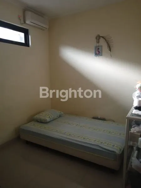 image RUMAH CANTIK 2 LANTAI SIAP UNTUK DI HUNI (4)