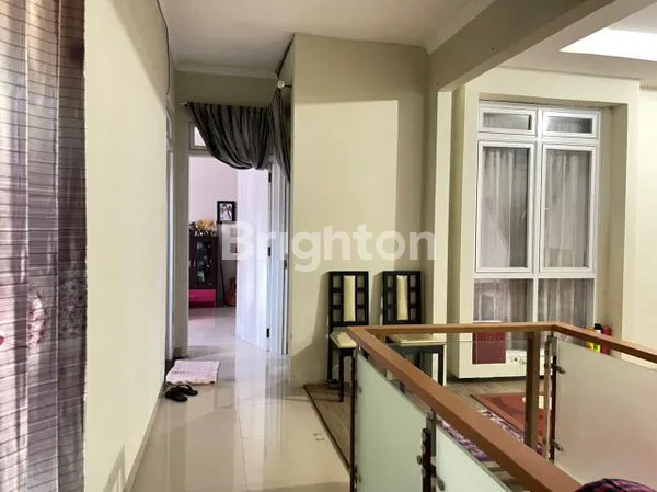 image RUMAH BALIKPAPAN MEWAH WIKA SIAP HUNI ADA KOLAM RENANG (4)