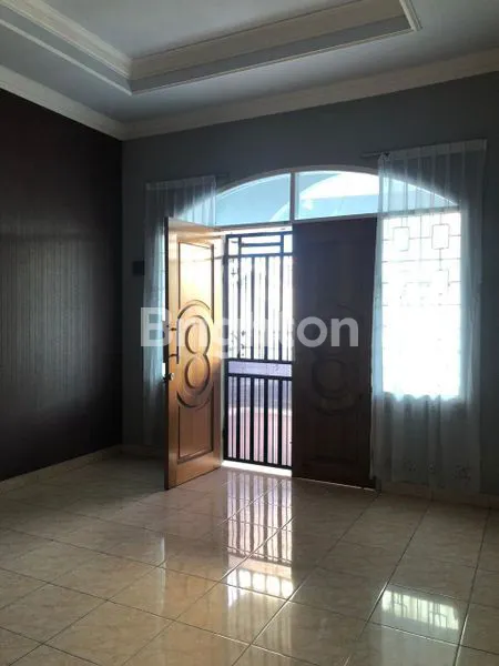 image RUMAH BALIKPAPAN TELAGA SARI SIAP HUNI PUSAT KOTA DEKAT SMAN 1 (6)