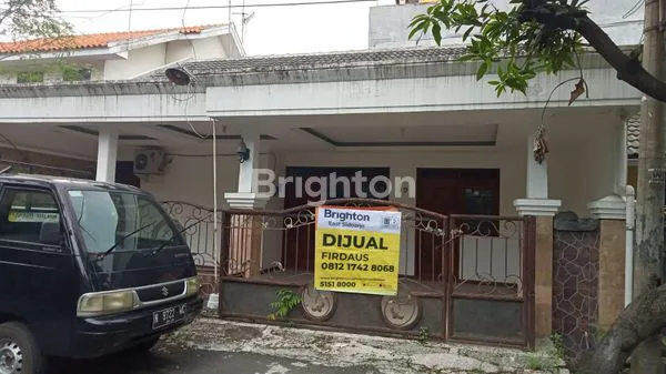 image RUMAH MEWAH 2 LANTAI, DIPUSAT KOTA SIDOARJO (7)