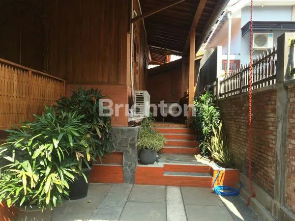 image RUMAH MEWAH FULL JATI DI PONDOK JATI SIDOARJO (2)