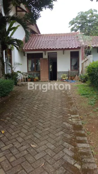 image HUNIAN MEWAH, MURAH, DAN NYAMAN, ASRI DENGAN HALAMAN YANG LUAS (5)