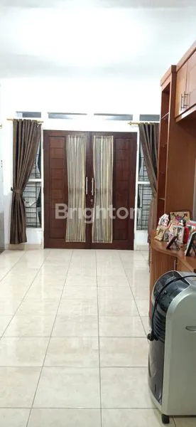 image HUNIAN MEWAH, MURAH, DAN NYAMAN, ASRI DENGAN HALAMAN YANG LUAS (6)