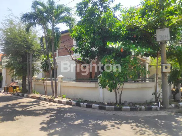 image RUMAH 2 LANTAI HOOK SIAP HUNI (1)