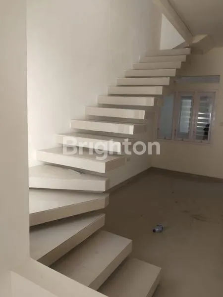 image HUNIAN 2 LANTAI PEMOGAN (8)