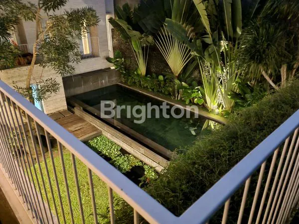 image RUMAH CANTIK DAN MEWAH DI JAKARTA SELATAN  (2)