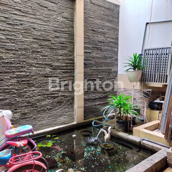 image RUKO TENGAH KOTA STRATEGIS DI SEMARANG TENGAH (3)