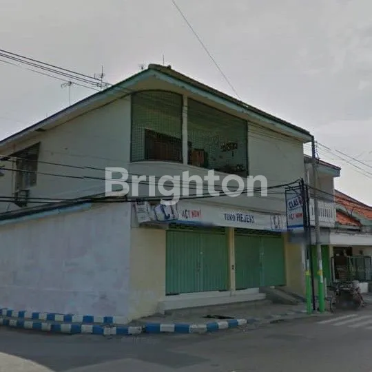 image RUMAH USAHA HOOK PUSAT KERAMAIAN KOTA SAMPANG 0 KM. (2)
