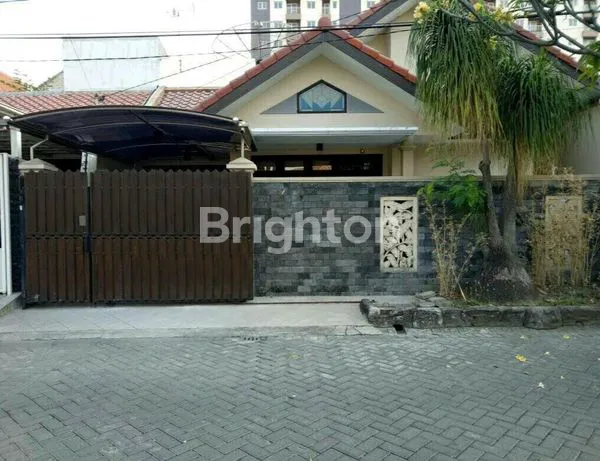 image RUMAH BERSIH SANGAT TERAWAT 1,5 LANTAI DI VILLA KALIJUDAN (1)