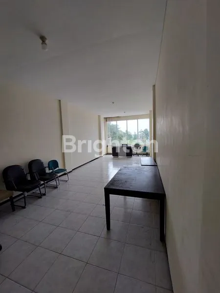 image RUKO 3 LANTAI SULFAT (4)