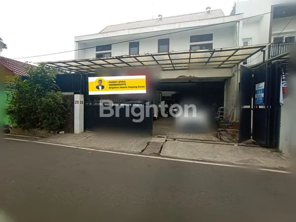 image RUMAH 3 LANTAI UNTUK USAHA PETOJO (1)