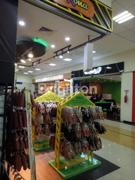 image HOT! STAND MATOS HOOK!! LANTAI DASAR MENGHADAP HALL & KFC (5)