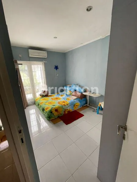 image RUMAH BAGUS DI SEKTOR 9 BINTARO (2)