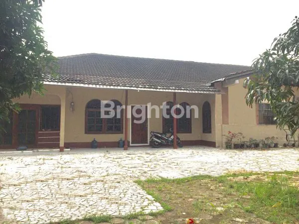 image RUMAH CENGKARENG HITUNG TANAH DAN BEBAS BANJIR (1)