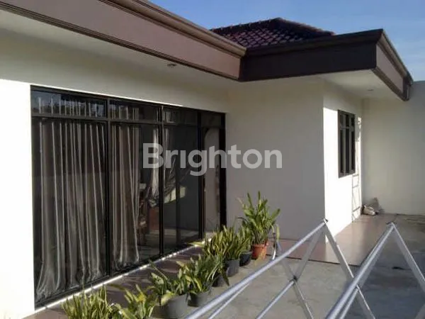image RUMAH BESAR BISA UNTUK USAHA KOS KOSAN.RUMAH 2 LANTAI (4)