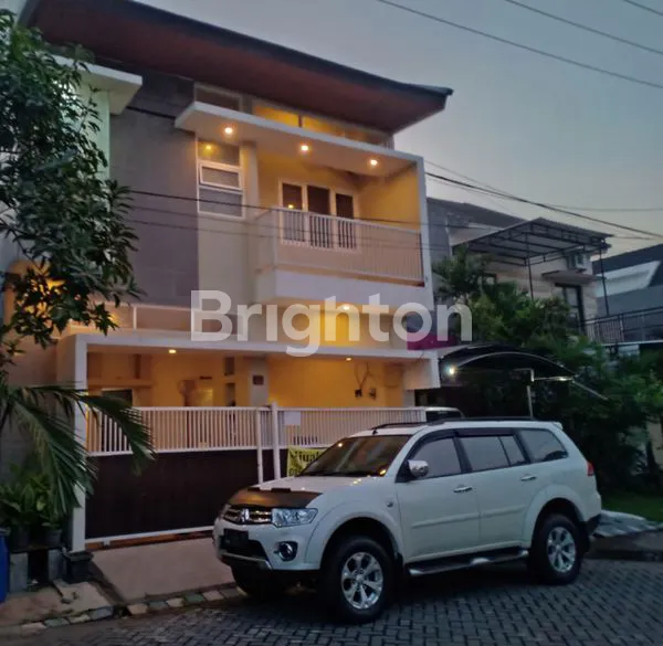 image RUMAH 2LANTAI SIAP HUNI GEDANGAN SIDOARJO (1)