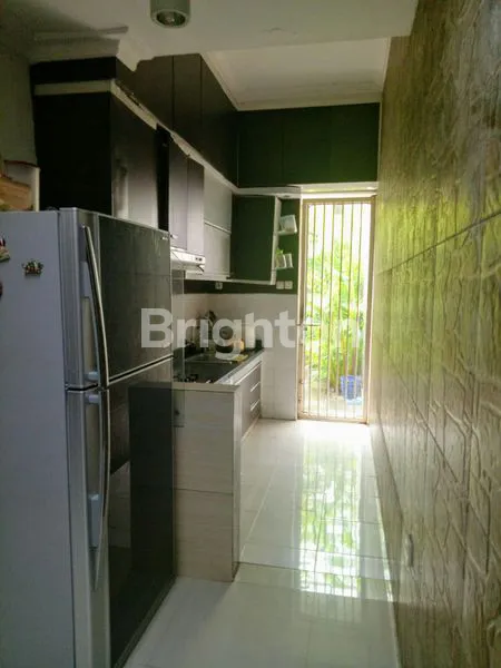 image RUMAH DI FLORENCE PAKUWON CITY MODEL MINIMALIS (6)