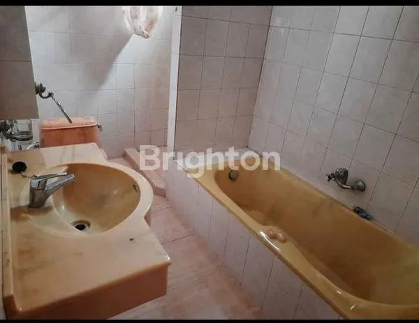 image RUMAH DITENGAH KOTA DI PERUMAHAN WIKA (7)