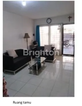 image RUMAH DI JALAN KOPYOR KELAPA GADING (2)