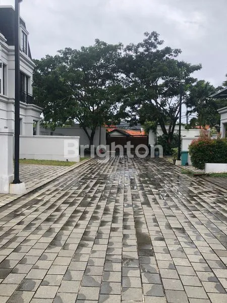 image RUMAH MODEL TOWN HOUSE MEWAH MURAH KEMANG TIMUR HARGA BAWAH PASARAN (7)